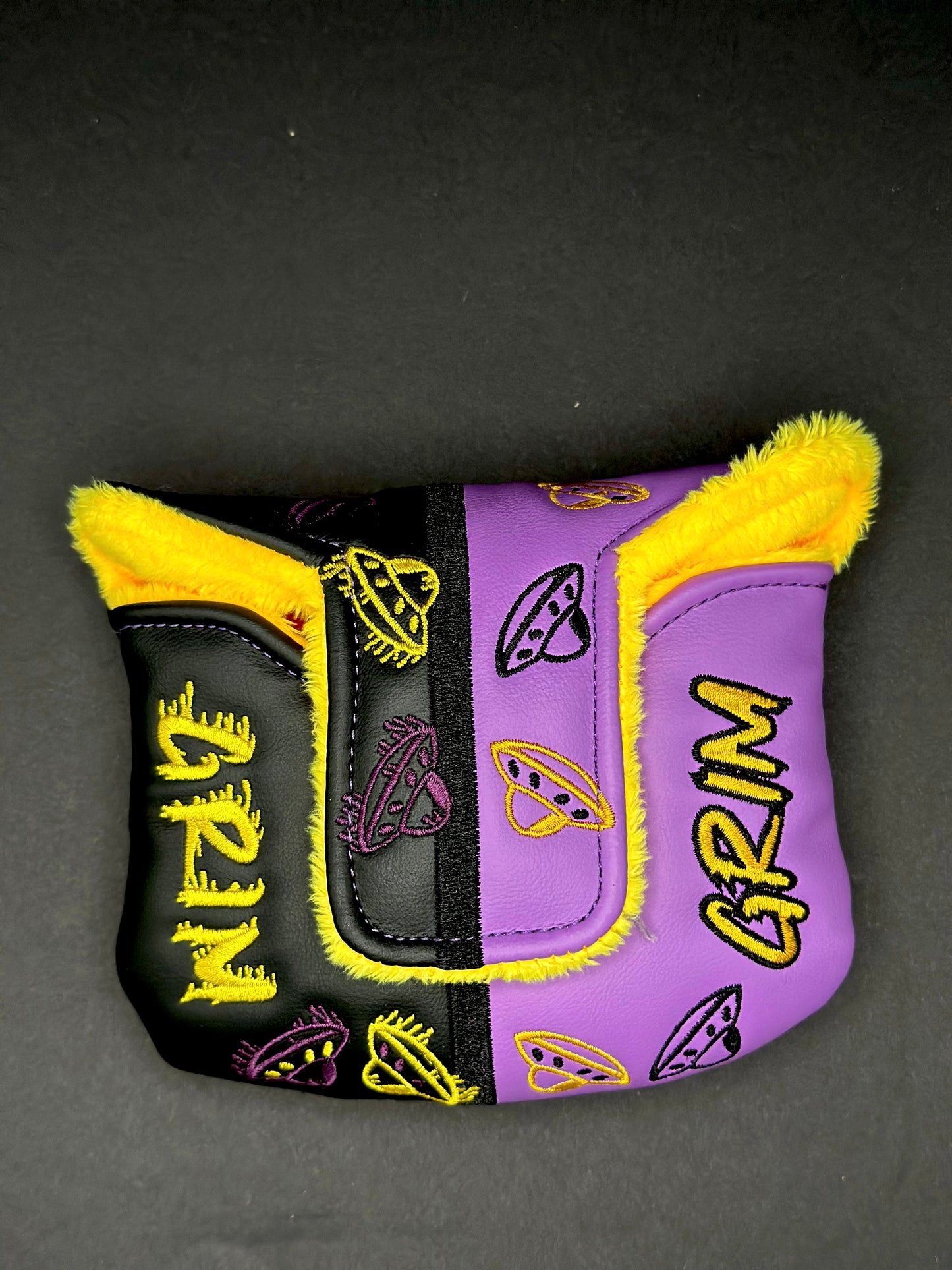 TWO FACED ALIEN | MALLET COVER